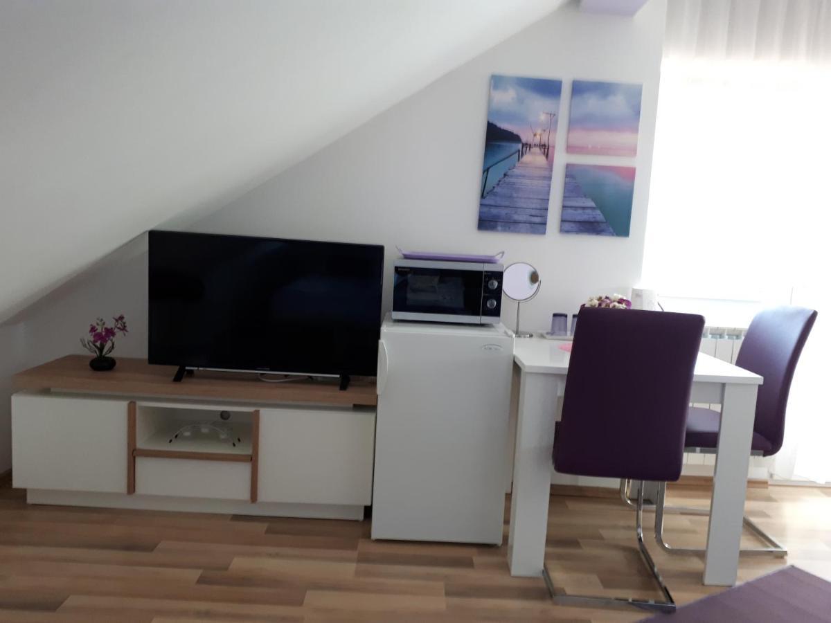 Iris Room & Apartment سلوني المظهر الخارجي الصورة